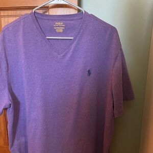 Men’s vneck short sleeved t shirt